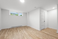 Family Room - 