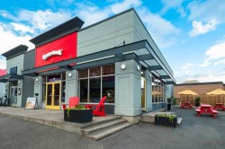 50 Rue Merry N.  Magog, QC J1X 2B2