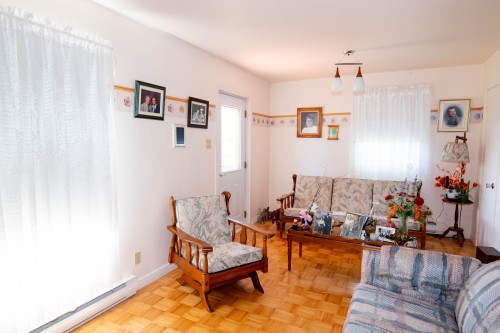 Salon - 765  - 767 Rue Desjardins, Saint-Pascal, QC - Indoor Photo Showing Living Room