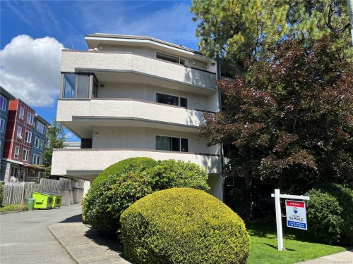 #303-1068 Tolmie Ave  Saanich, BC V8X 4T4
