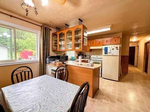 37 Matachewan Road, Manitouwadge, ON - Indoor
