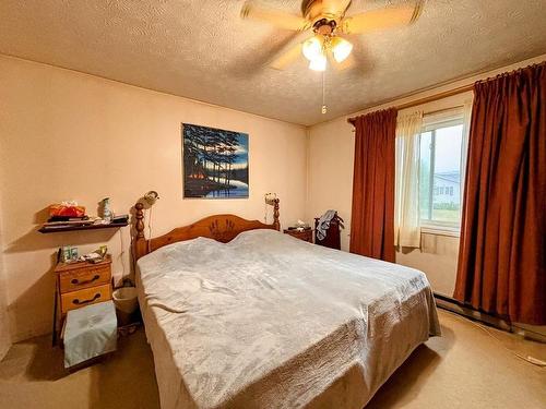 37 Matachewan Road, Manitouwadge, ON - Indoor Photo Showing Bedroom