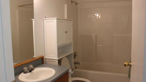 129 Oak Street, Fauquier, BC 