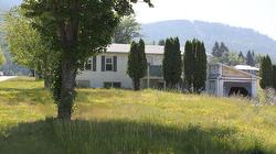 129 Oak Street  Fauquier, BC V0G 1K0