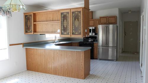 129 Oak Street, Fauquier, BC 