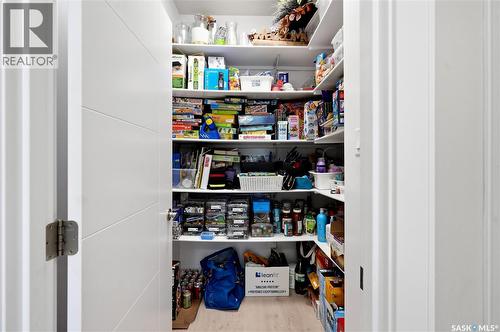 822 Werschner Court, Saskatoon, SK - Indoor With Storage