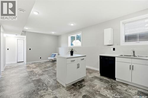 822 Werschner Court, Saskatoon, SK - Indoor