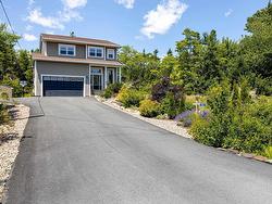 1801 52 Bantry Avenue  Stillwater Lake, NS B3Z 4P5