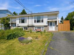 140 Briarwood Drive  Eastern Passage, NS B3G 1B7