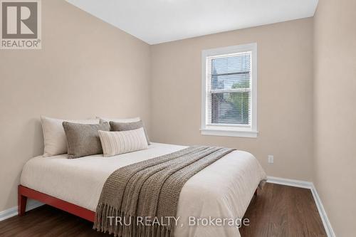 45 Bell Street N, Ottawa, ON - Indoor Photo Showing Bedroom