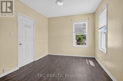 45 Bell Street N, Ottawa, ON - Indoor Photo Showing Other Room