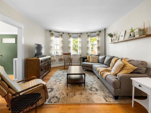 26 Euston Street, Charlottetown, PE - Indoor Photo Showing Living Room