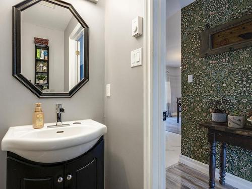 156 Hemlock Drive, Elmsdale, NS - Indoor Photo Showing Bathroom