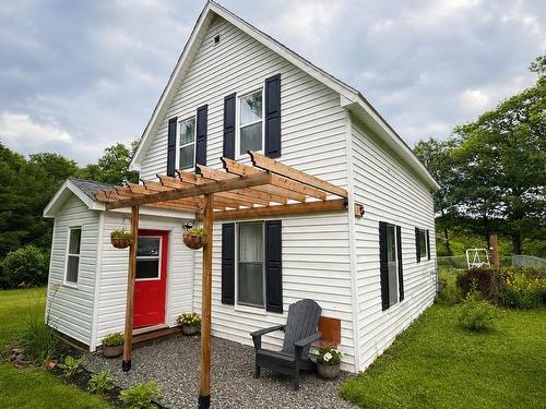 14 River Street, Eureka, NS - Outdoor