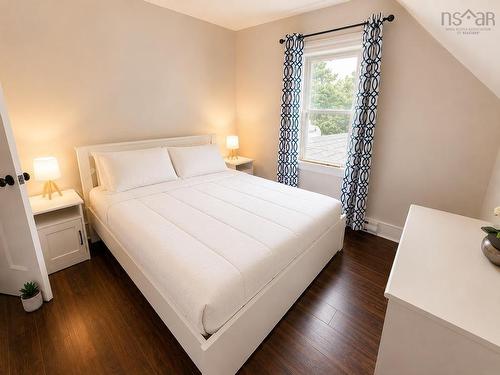 14 River Street, Eureka, NS - Indoor Photo Showing Bedroom