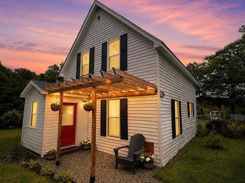 14 River Street, Eureka, NS - Outdoor