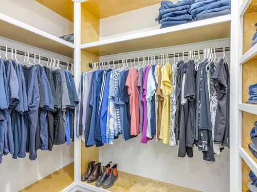 6718 Highway 1, Coldbrook, NS - Indoor With Storage