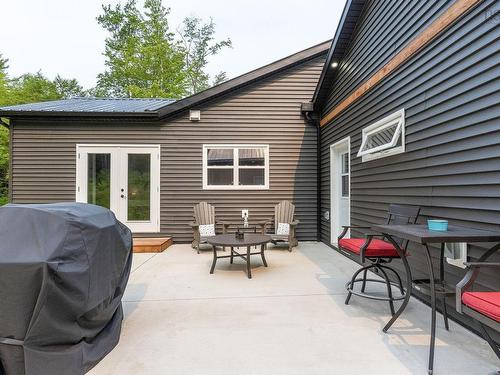 6718 Highway 1, Coldbrook, NS - Outdoor With Deck Patio Veranda With Exterior