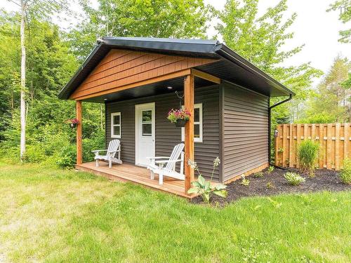 6718 Highway 1, Coldbrook, NS - Outdoor With Deck Patio Veranda