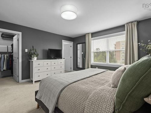 61 Morningfield Lane, Dartmouth, NS - Indoor Photo Showing Bedroom