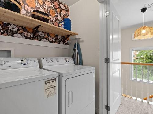 61 Morningfield Lane, Dartmouth, NS - Indoor Photo Showing Laundry Room