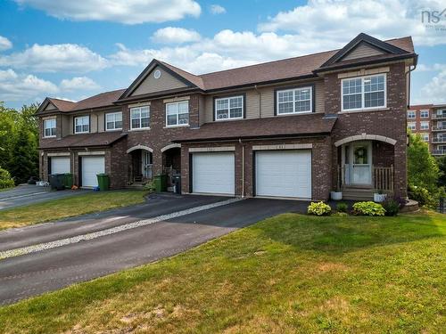 61 Morningfield Lane, Dartmouth, NS - Outdoor With Facade