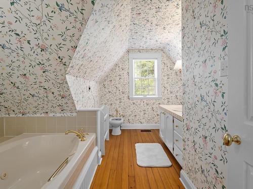 20 Fredas Point Extension, Chester, NS - Indoor Photo Showing Bathroom