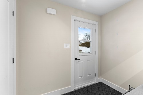 Mud Room - 711  - 717 Rue De La Bruère, Sherbrooke (Fleurimont), QC - Indoor Photo Showing Other Room