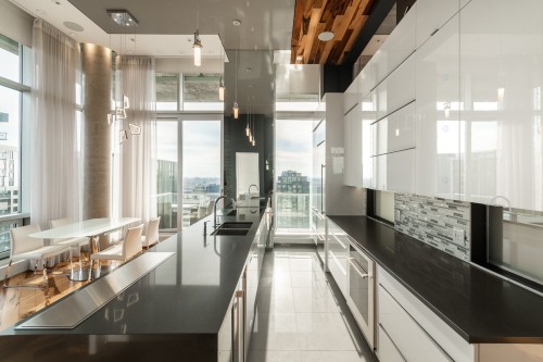 Kitchen - Ph4-1045 Rue Wellington, Montréal (Le Sud-Ouest), QC - Indoor Photo Showing Kitchen With Upgraded Kitchen