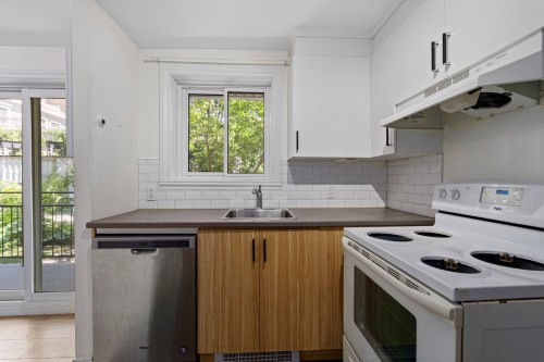Kitchen - 203-203 Rue Lafleur, Montréal (Verdun/Île-Des-Soeurs), QC - Indoor Photo Showing Kitchen