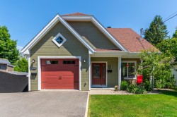 95  - 95A Rue St-Antoine  Sainte-Agathe-Des-Monts, QC J8C 2C8