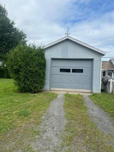 Garage - 1530 5E Avenue, Shawinigan, QC - Outdoor