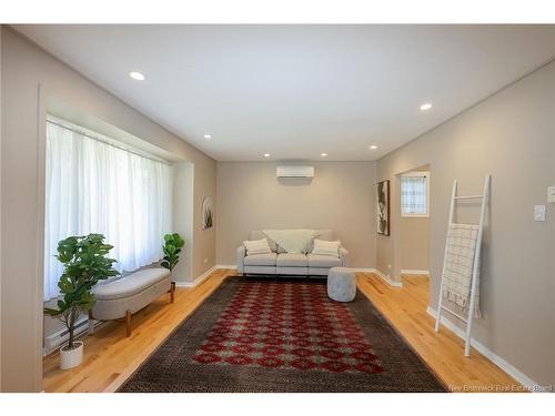 616 Palmer St, Fredericton, NB 