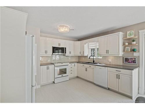 83 Frederic, Dieppe, NB 