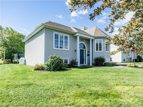 83 Frederic, Dieppe, NB 