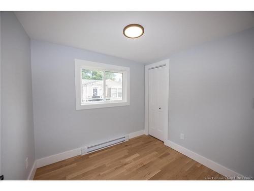33 Northrup Cres, Lincoln, NB 