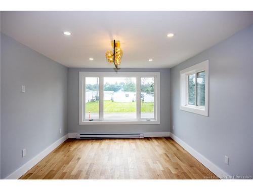 33 Northrup Cres, Lincoln, NB 