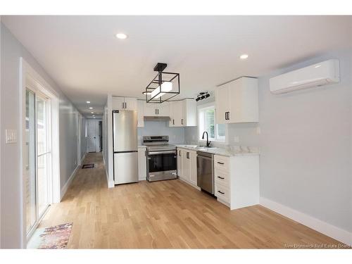 33 Northrup Cres, Lincoln, NB 