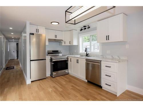 33 Northrup Cres, Lincoln, NB 