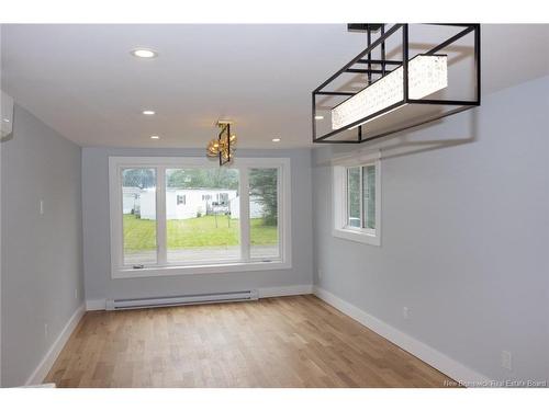 33 Northrup Cres, Lincoln, NB 