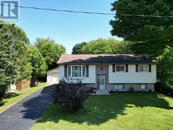453 ELGIN STREET Kincardine, ON N2Z 2V4