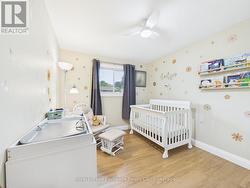 Bedroom 2 - 
