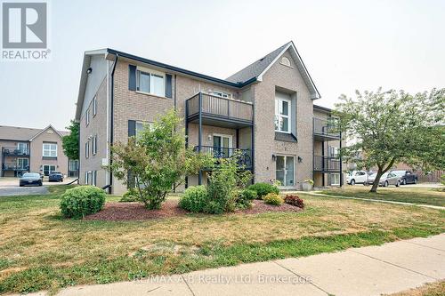106 - 50 CAMPBELL COURT  Stratford, ON N5A 7T6