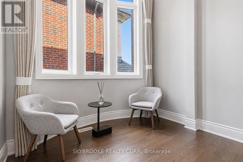 73 Broad Way, King, ON - Indoor Photo Showing Other Room