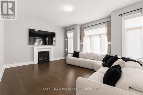 73 Broad Way, King, ON - Indoor Photo Showing Living Room With Fireplace