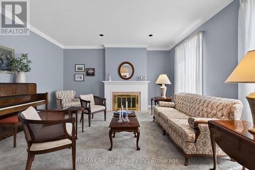 1 Harbour Lane, Goderich (Goderich (Town)), ON - Indoor Photo Showing Living Room With Fireplace