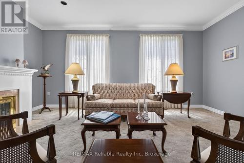 1 Harbour Lane, Goderich (Goderich (Town)), ON - Indoor Photo Showing Living Room