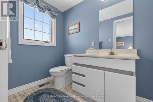 1 Harbour Lane, Goderich (Goderich (Town)), ON - Indoor Photo Showing Bathroom