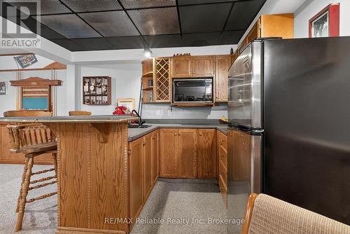 1 Harbour Lane, Goderich (Goderich (Town)), ON - Indoor Photo Showing Kitchen