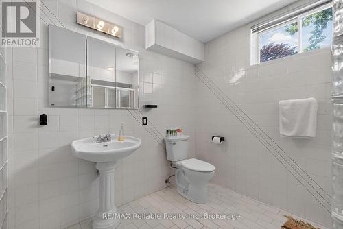 1 Harbour Lane, Goderich (Goderich (Town)), ON - Indoor Photo Showing Bathroom